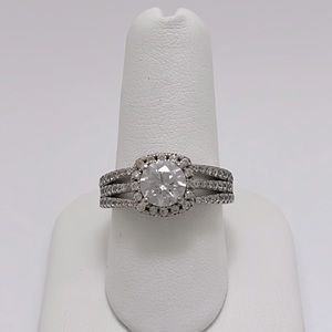 Women’s Triple Row Halo Ring